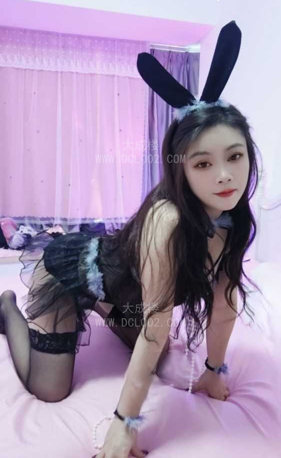 乌鲁木齐情趣黑丝兔女郎灵玲
