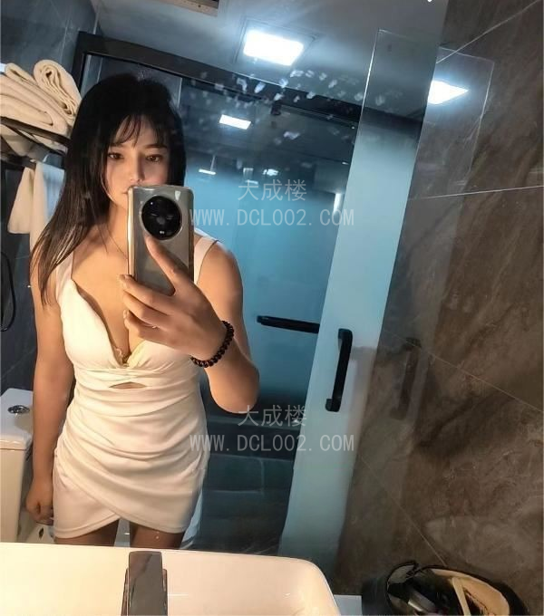 武汉妖艳小少妇灵儿