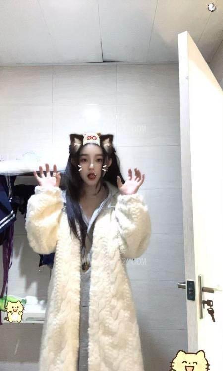 杭州光滑白嫩蜜桃臀悠悠