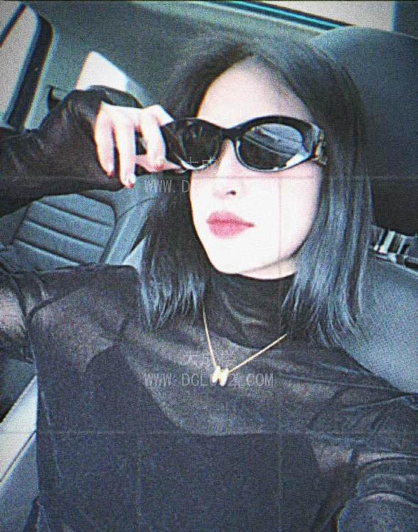 长宁气质短发御姐