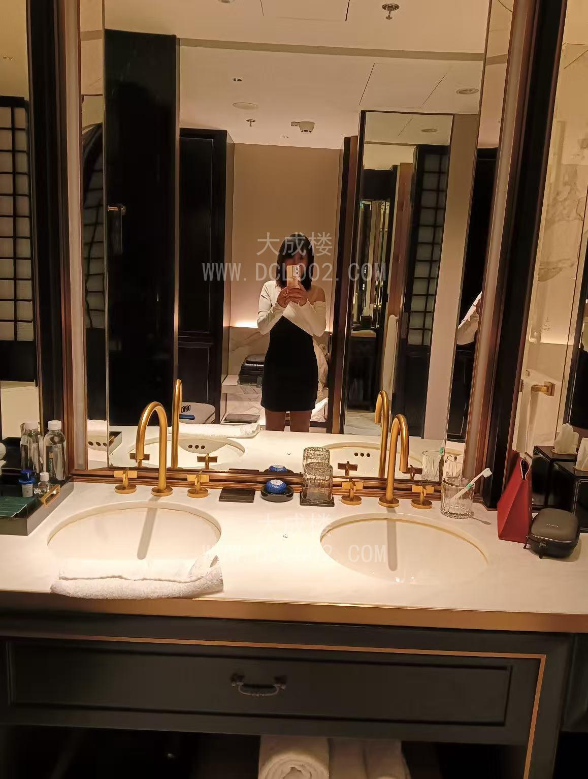 南京珠江路OL制服喷