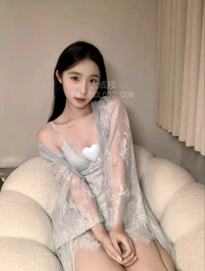 南京性感迷人小姐姐