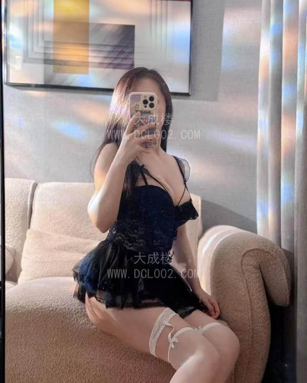 成都天府二街大胸晴晴