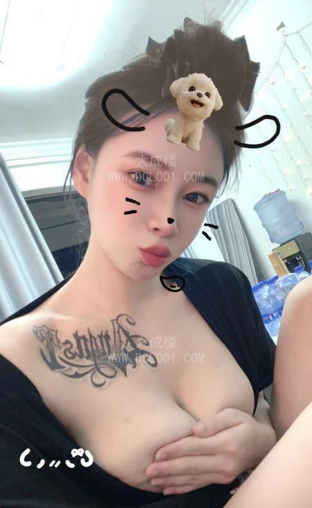 惠城舌吻反差御姐