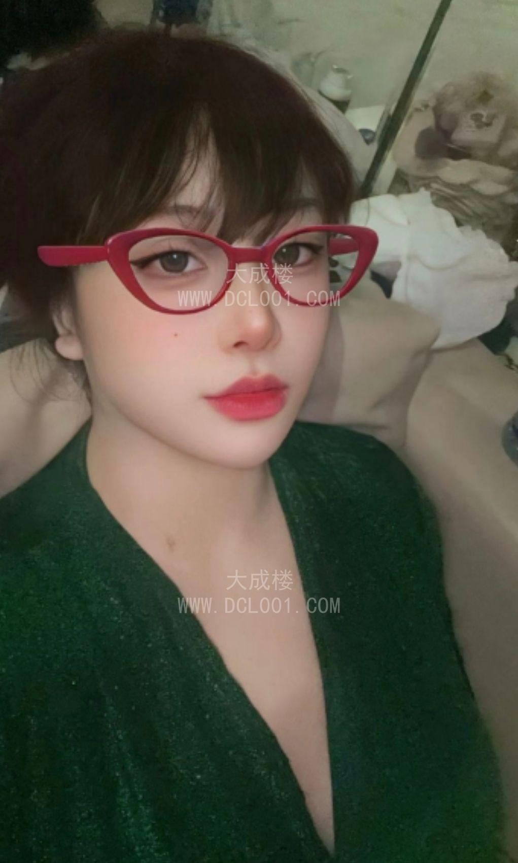 罗湖丰满E奶小雪