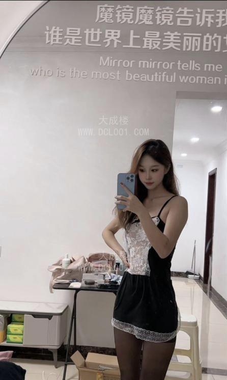 天河疯狂舌吻张蓓蓓