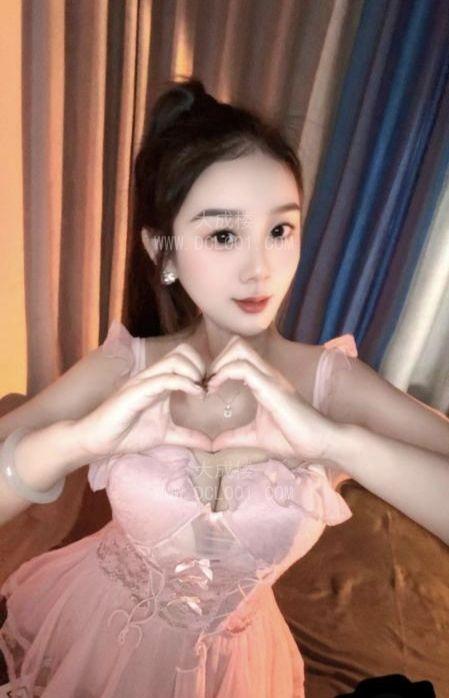 武汉性感大胸小倩