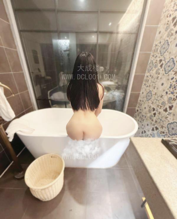 天河浴室激情啪朵酱