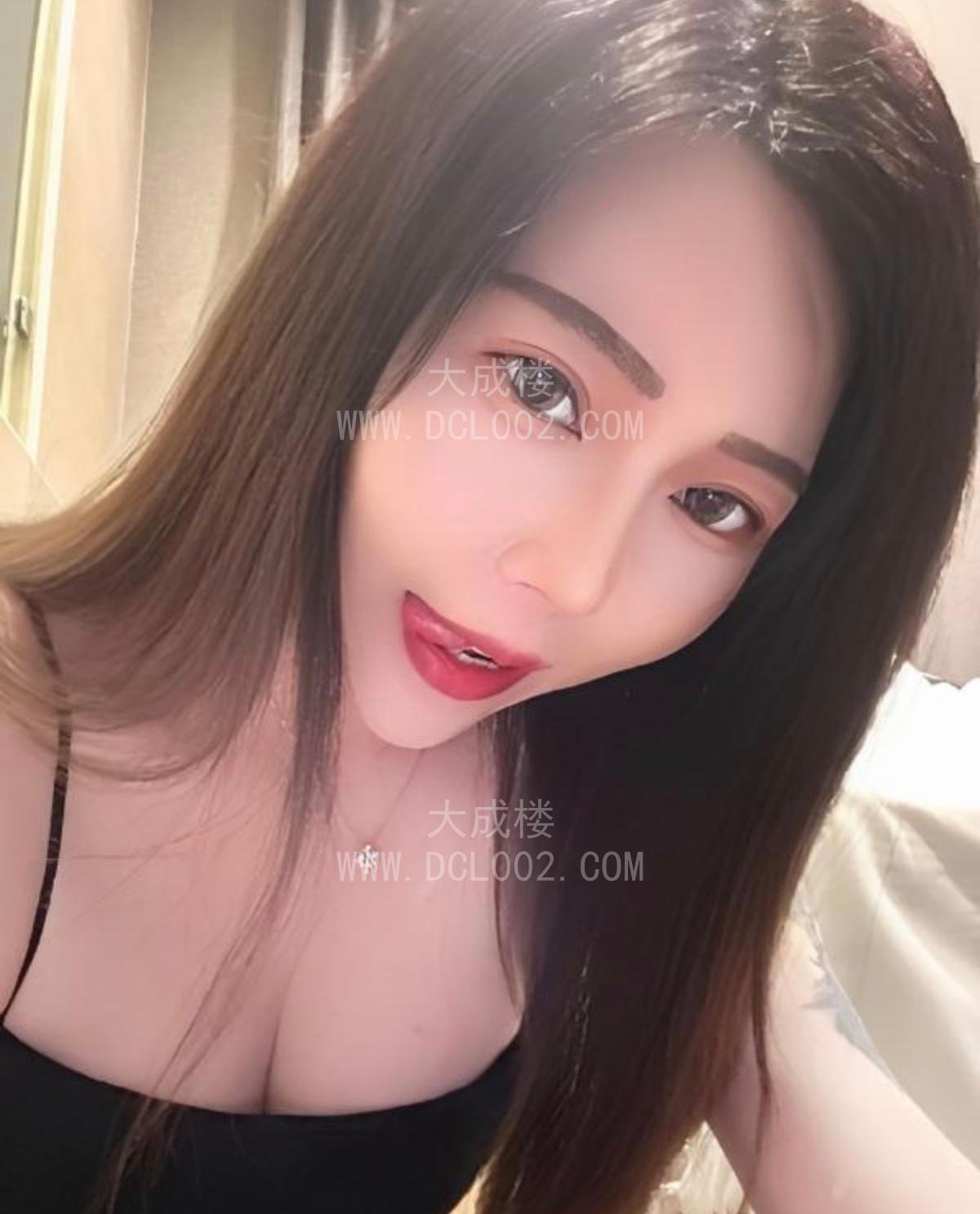 乌市蜜桃臀尤物