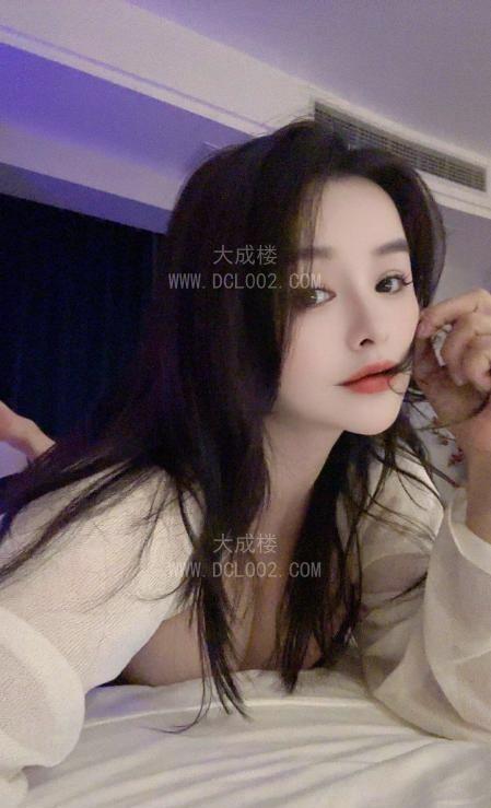 成都大奶御姐伊娃
