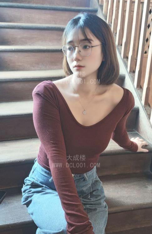 越秀眼镜少妇野子