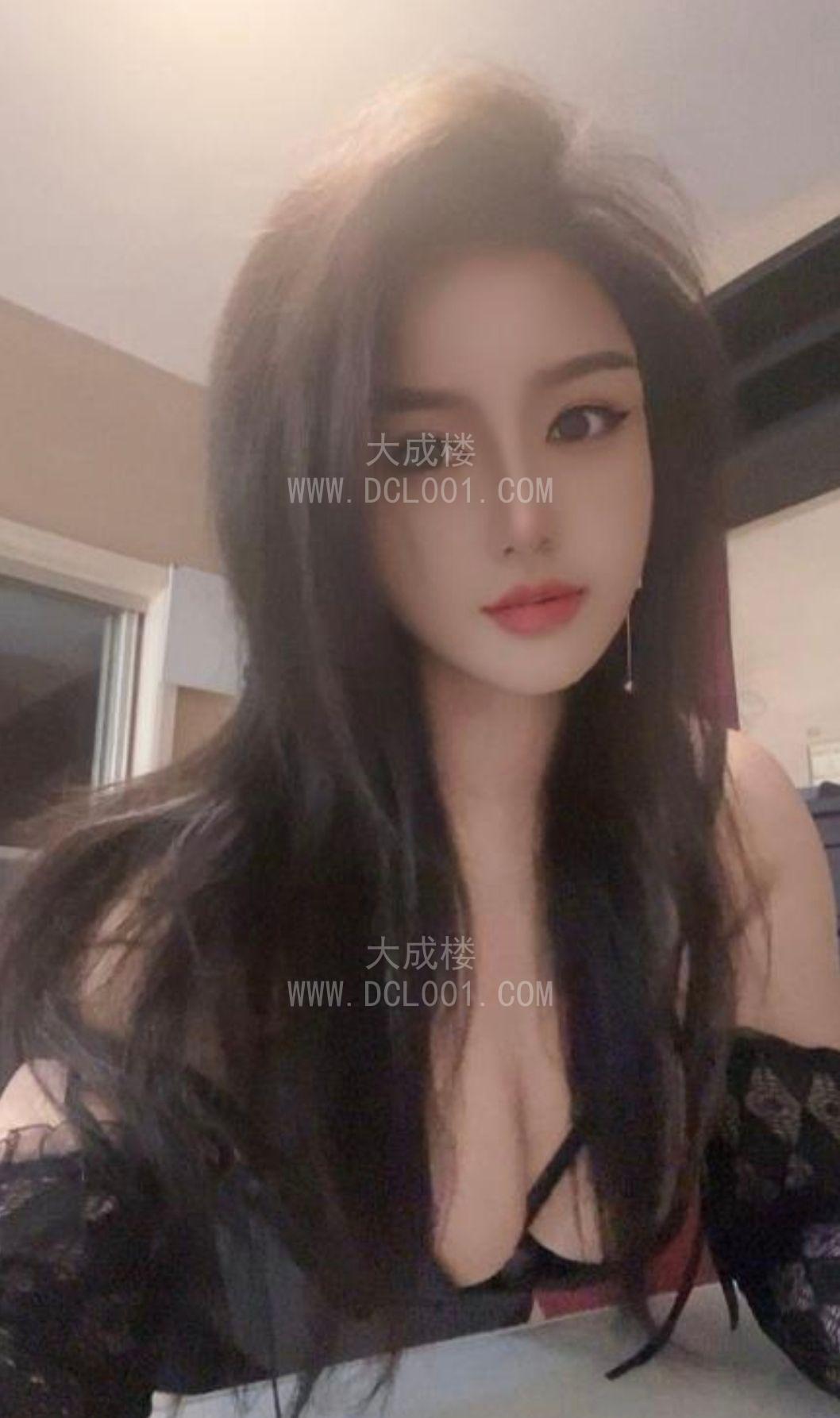 乳交超爽的白苏