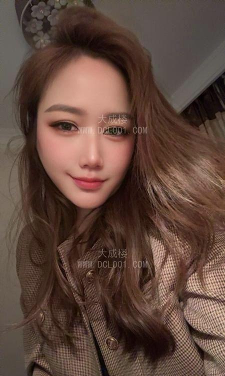 朝阳白嫩大胸气质老师