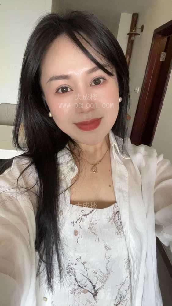 海珠性感迷人御姐如梦