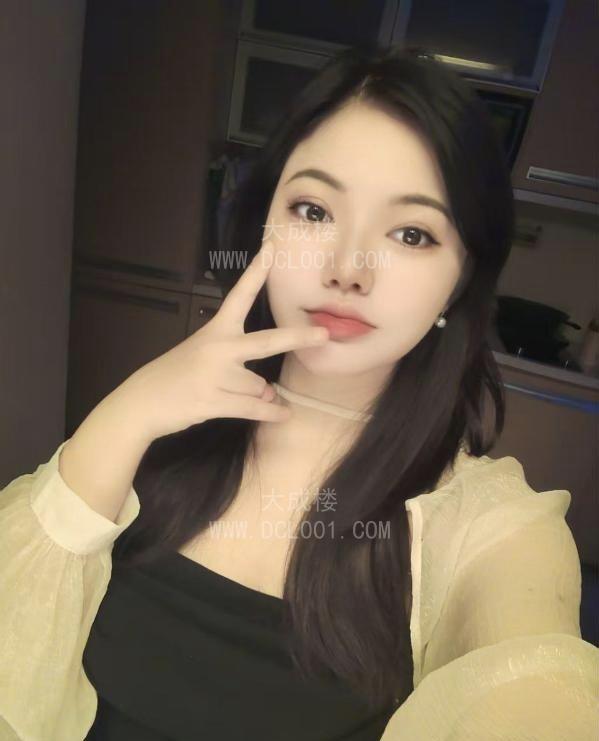 朝阳大胸身材好小姐姐