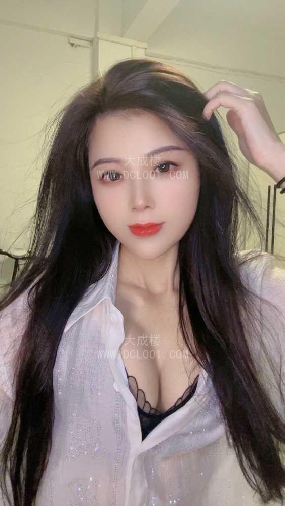 白云梅花园依依