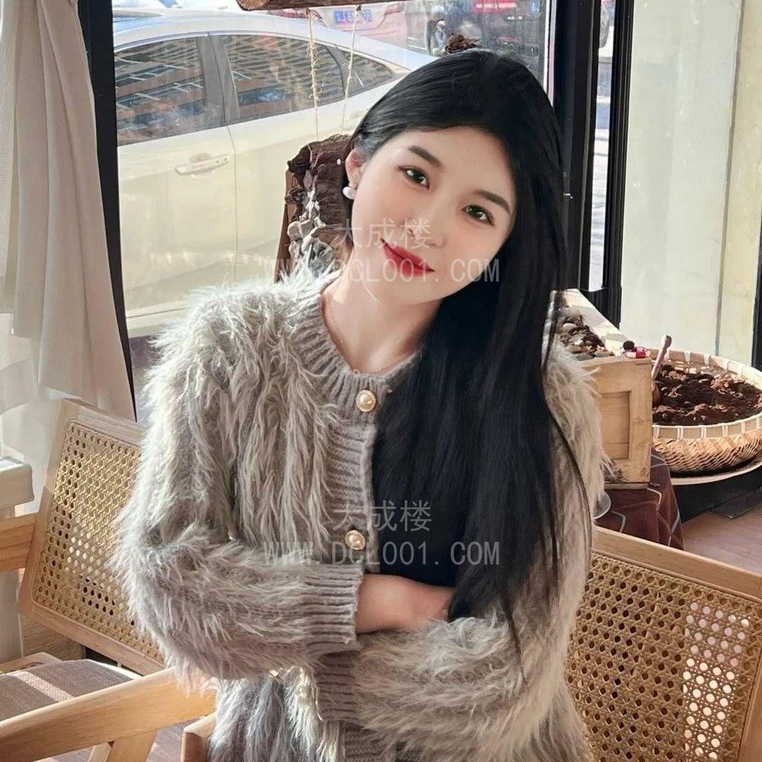 龙华肤白粉嫩女友雨漫