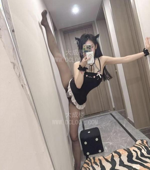 成都气质兼职嫩妹晓艺