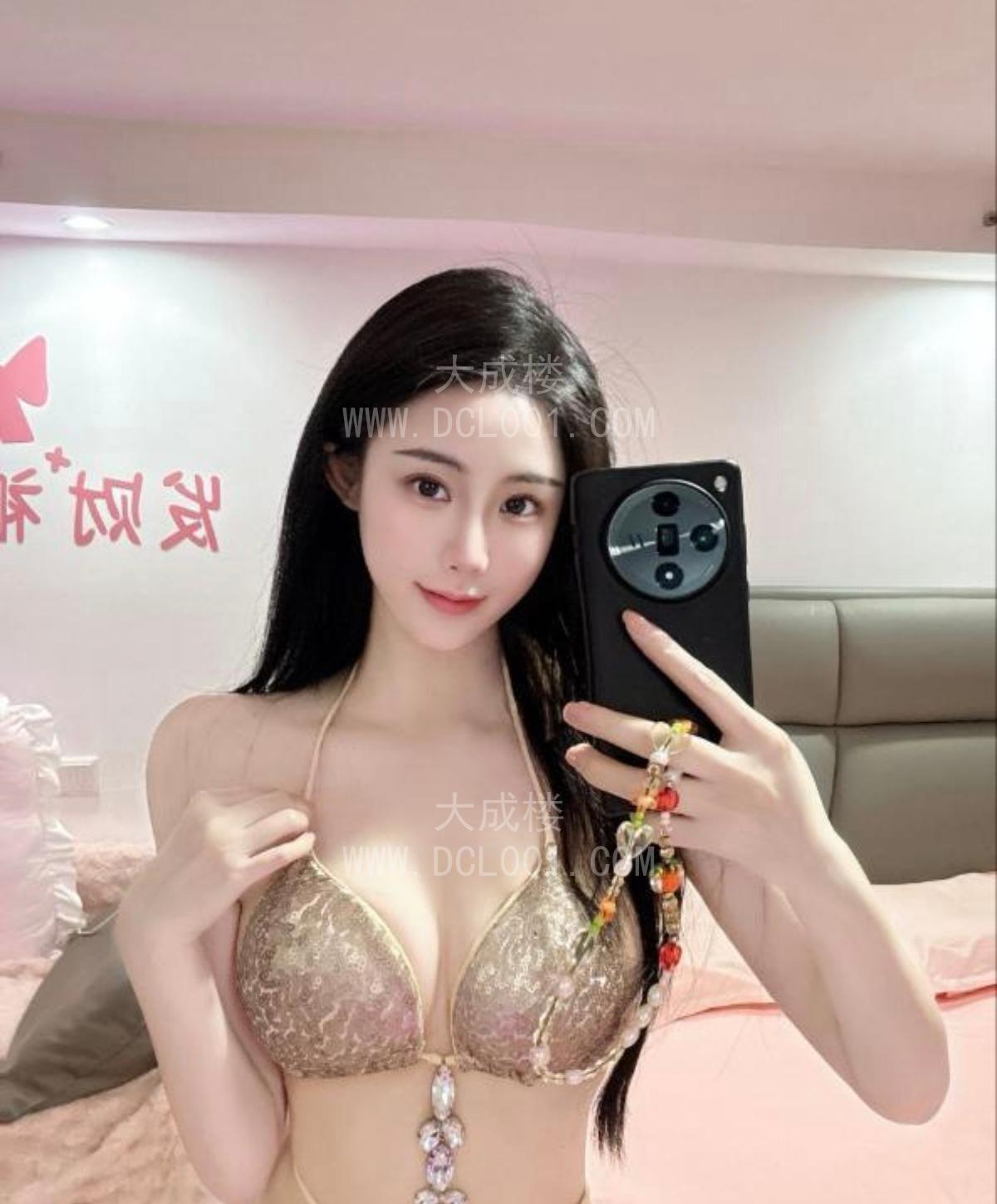 徐汇肤白貌美腿长颜值老师