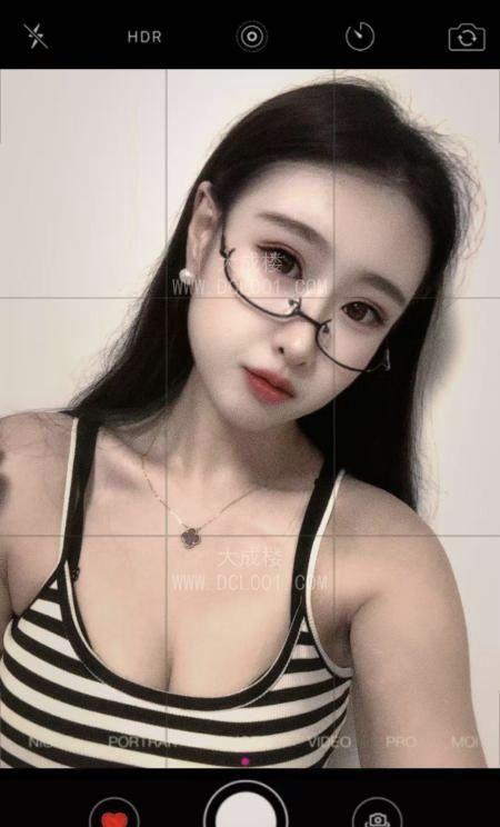 南山长腿大奶琪格格