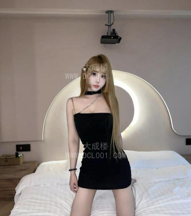 福田D奶整容脸柳依依