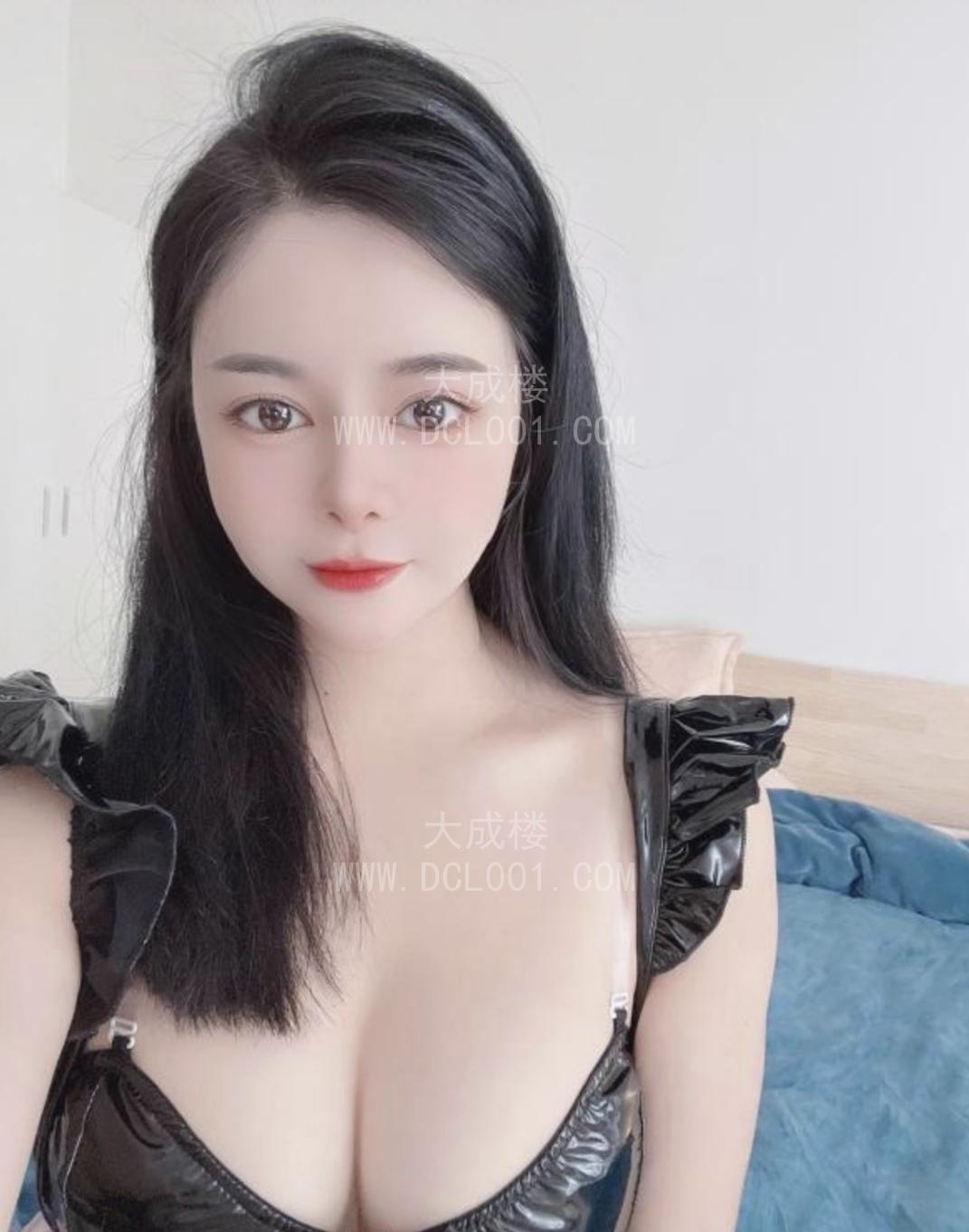 武侯大胸D奶苏美美