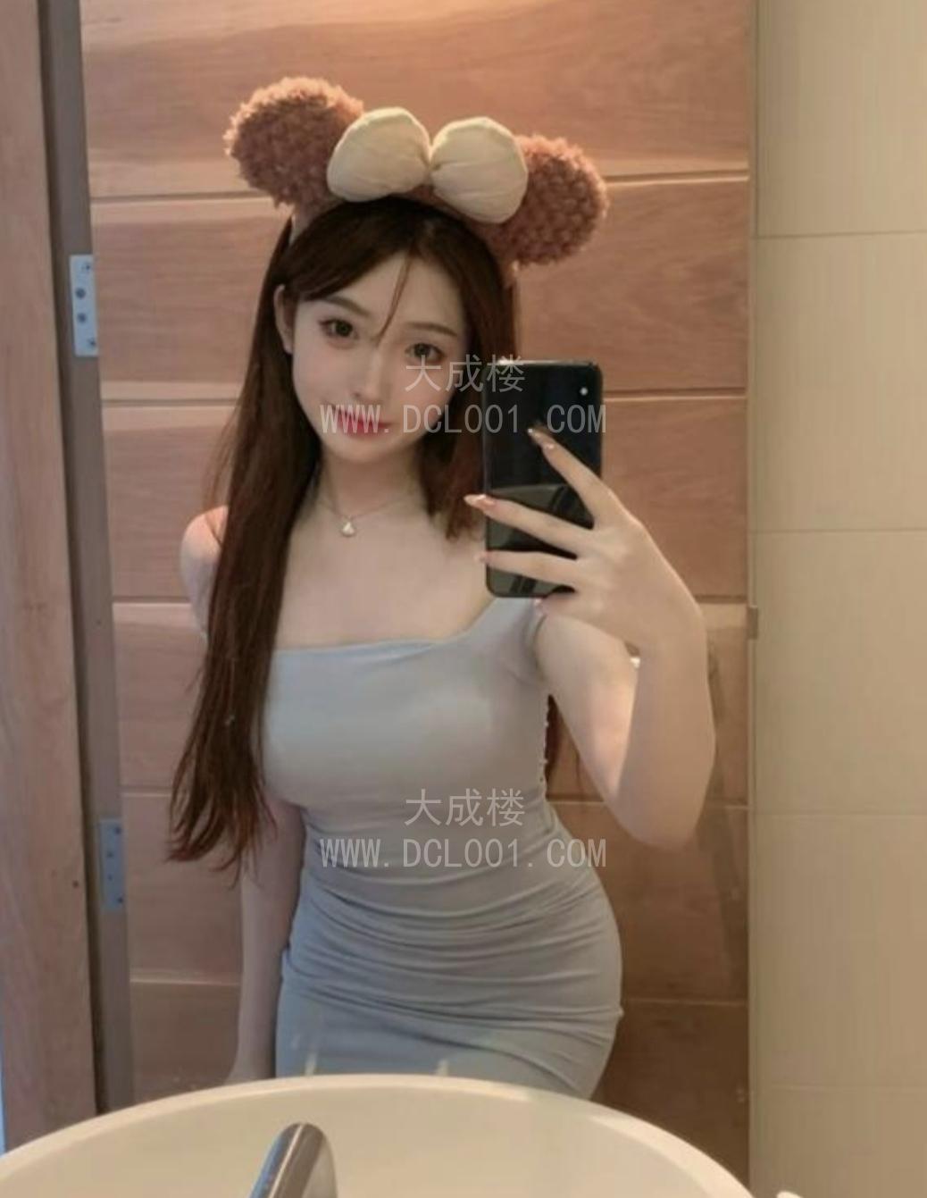 三点粉嫩玲玲后妹子