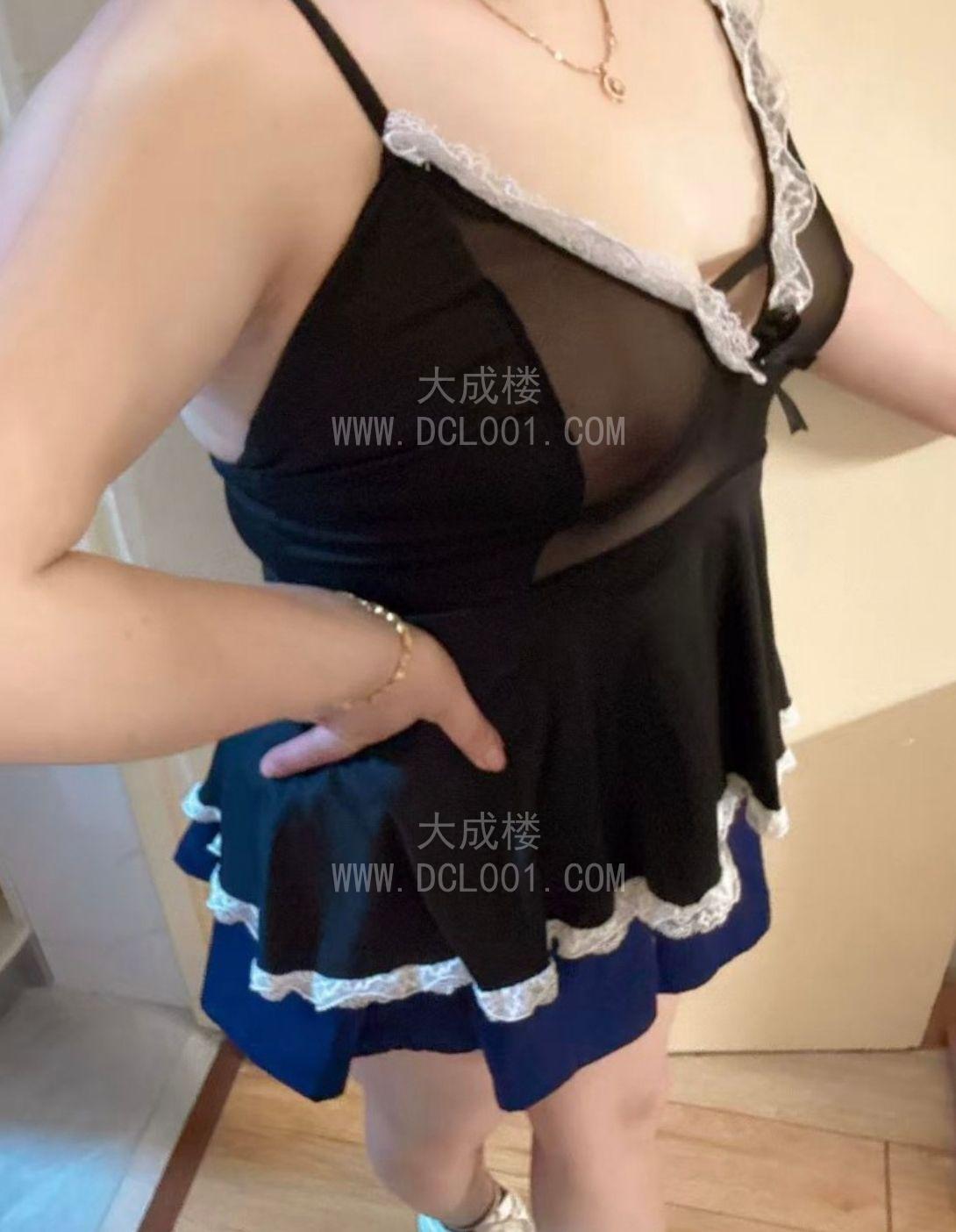 2米实惠快餐巨乳大姐姐