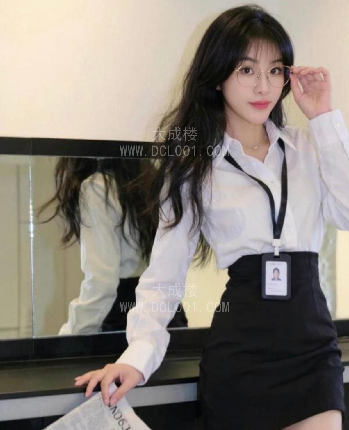 天河可纯可欲颜值女友姗姗