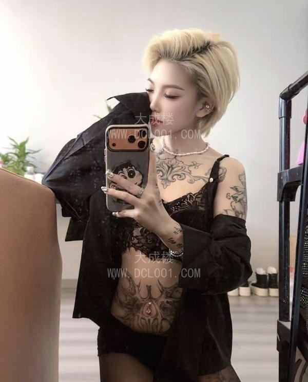 苏州纹身小姐姐