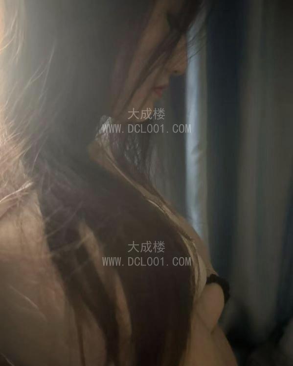 普陀中长发小姐姐