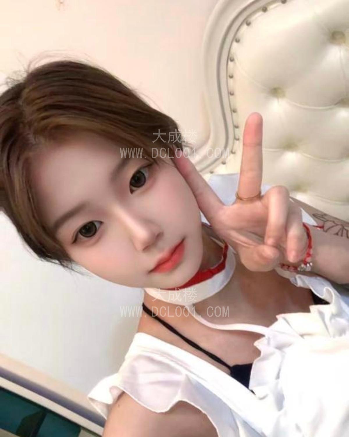 南京超清纯高颜值嫩妹