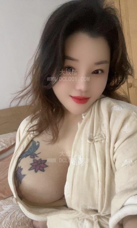 南京晴天F大巨乳大肥臀