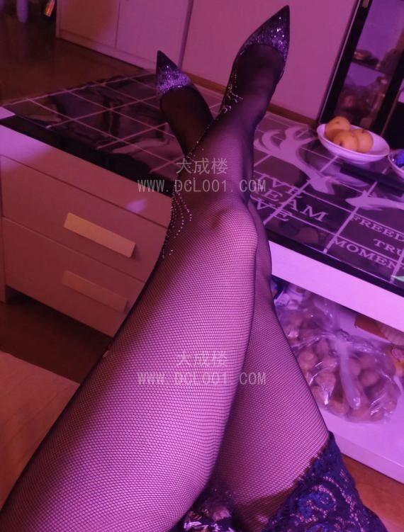 过年不打烊百合